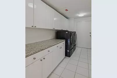 3401 Lee Parkway #105, Dallas, TX 75219 - Photo 30