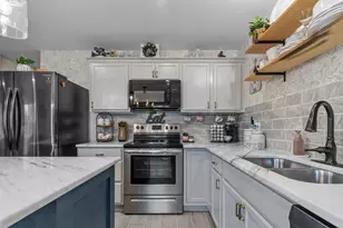 2504 Orion Way, Granbury, TX 76048 - Photo 10