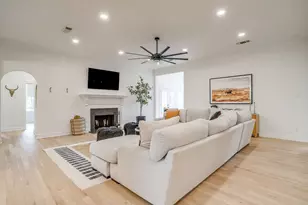 1114 Briarwood St, Weatherford, TX 76087 - Photo 14