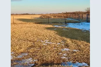 1601 Peterson Road S, Iowa Park, TX 76367 - Photo 10