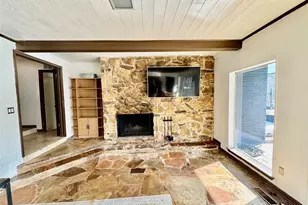 2000 Mill Creek Dr, Arlington, TX 76010 - Photo 8