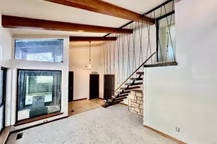 2000 Mill Creek Dr, Arlington, TX 76010 - Photo 2