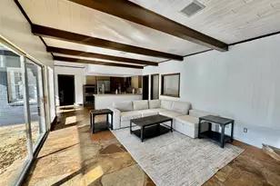 2000 Mill Creek Dr, Arlington, TX 76010 - Photo 6