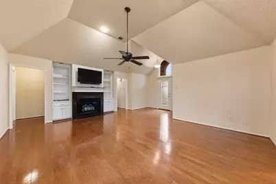 712 N Old Robinson Road, Robinson, TX 76706 - Photo 2