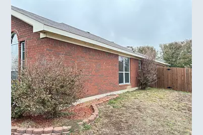 1000 Caleb Street, Burleson, TX 76028 - Photo 2