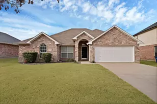 2832 Lone Ranger Tr, Little Elm, TX 75068 - Photo 1