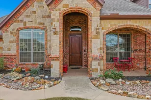 209 Lonesome Prairie Trail, Haslet, TX 76052 - Photo 4
