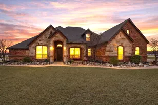 209 Lonesome Prairie Trail, Haslet, TX 76052 - Photo 2