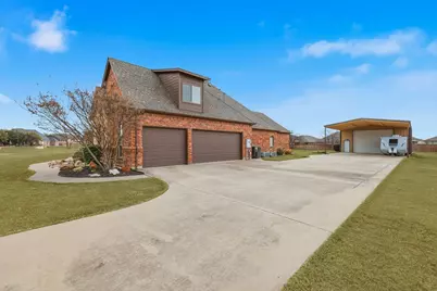 209 Lonesome Prairie Trail, Haslet, TX 76052 - Photo 4