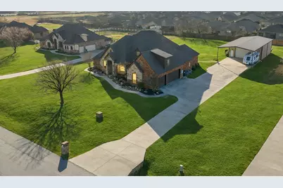 209 Lonesome Prairie Trail, Haslet, TX 76052 - Photo 2