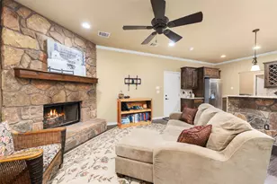 7401 Hilltop Dr, Fort Worth, TX 76108 - Photo 32