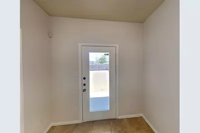 4921 Locke Avenue, Fort Worth, TX 76107 - Photo 6