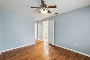 10710 Joaquin Dr, Dallas, TX 75228 - Photo 14