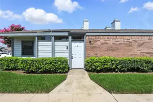 640 Bellaire Dr, Hurst, TX 76053 - Photo 2