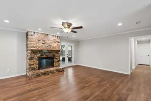 17 Lincolnshire Cir, Bedford, TX 76021 - Photo 12