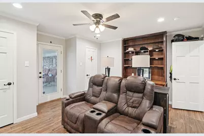 17 Lincolnshire Circle, Bedford, TX 76021 - Photo 20