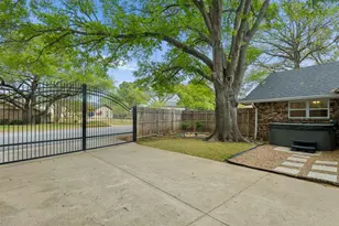 17 Lincolnshire Cir, Bedford, TX 76021 - Photo 36