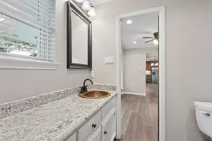 17 Lincolnshire Cir, Bedford, TX 76021 - Photo 24