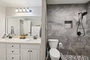 17 Lincolnshire Cir, Bedford, TX 76021 - Photo 24