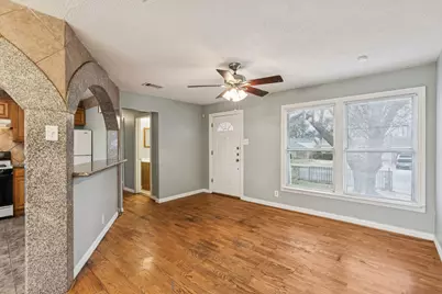 10710 Joaquin Drive, Dallas, TX 75228 - Photo 6