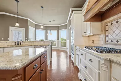 504 Casa Del Rancho Road, Lorena, TX 76655 - Photo 12