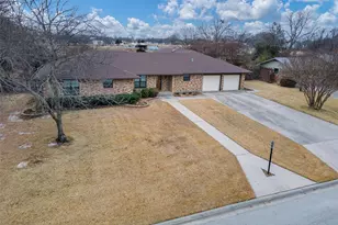 1061 Cherry Ln, Muenster, TX 76252 - Photo 32