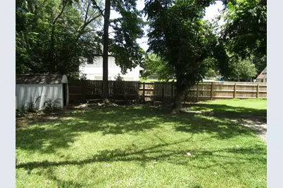 101 N Meadowbrook Drive, Overton, TX 75684 - Photo 24