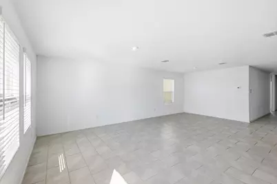 2928 Dora Drive, Fort Worth, TX 76119 - Photo 10