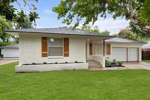 715 Newberry Dr, Richardson, TX 75080 - Photo 2