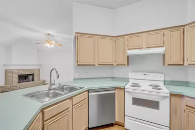 8464 Ruthette Drive, North Richland Hills, TX 76182 - Photo 14