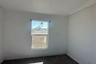 211 Alton, Ennis, TX 75119 - Photo 18