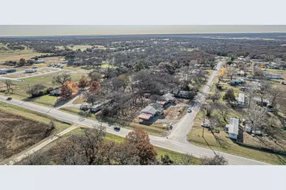 101 Kelly Court, Azle, TX 76020 - Photo 30