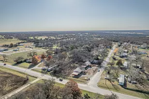 101 Kelly Ct, Azle, TX 76020 - Photo 30