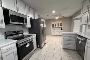 2606 Cloud Ct, Arlington, TX 76017 - Photo 10