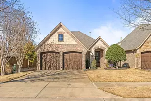 645 E Hill St, Keller, TX 76248 - Photo 1