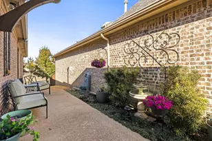 645 E Hill St, Keller, TX 76248 - Photo 34