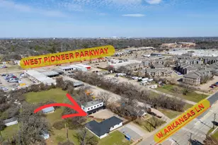 1927 W Arkansas Ln, Pantego, TX 76013 - Photo 1