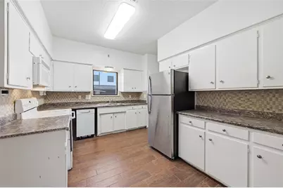 1927 W Arkansas Lane, Pantego, TX 76013 - Photo 8