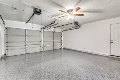 702 W Lynn Creek Drive, Arlington, TX 76001 - Photo 24