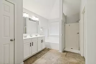 9217 Oldwest Trail, Fort Worth, TX 76131 - Photo 14