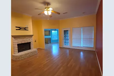 802 Justin Court, Keene, TX 76059 - Photo 14