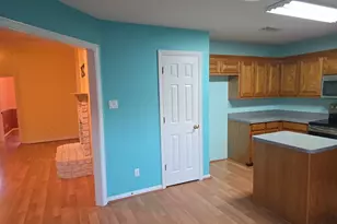 802 Justin Court, Keene, TX 76059 - Photo 38