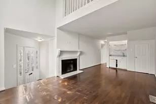 3801 S Versailles Ave, Dallas, TX 75209 - Photo 2