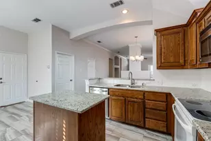 1328 Hillcrest Dr, Allen, TX 75002 - Photo 12