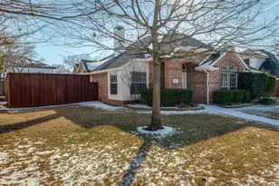 1328 Hillcrest Dr, Allen, TX 75002 - Photo 2