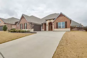 3101 Carrington Dr, Mansfield, TX 76063 - Photo 1