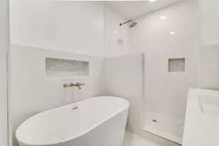 250 Skyview, Point, TX 75472 - Photo 14