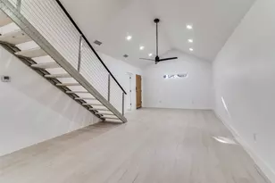 250 Skyview, Point, TX 75472 - Photo 10