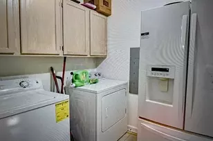 104 S Pkwy Dr, Alvarado, TX 76009 - Photo 12