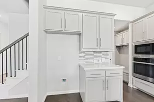 12632 Akenside Rd, Frisco, TX 75035 - Photo 6